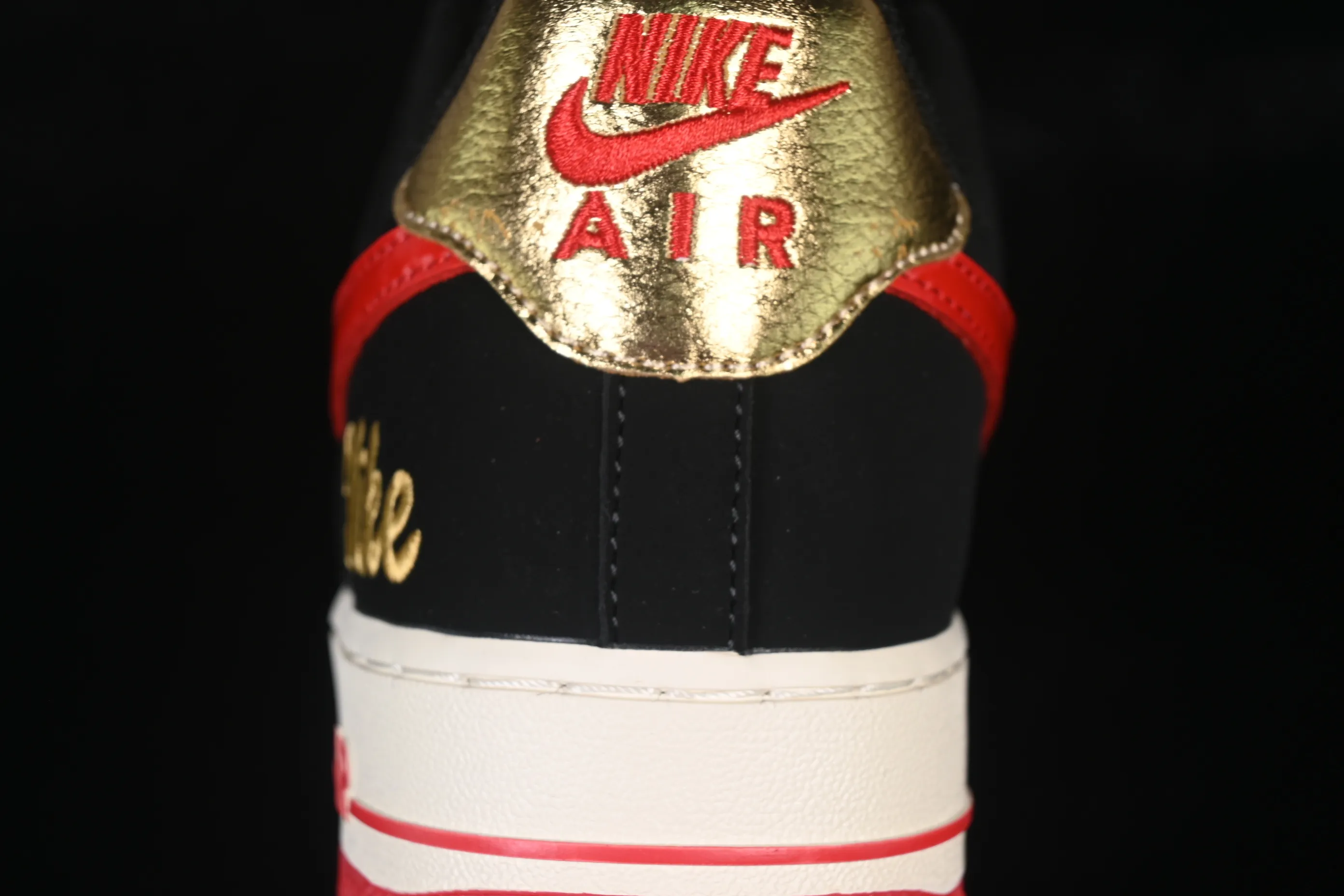 All Categories Nk Air Force 1 Air Force Series Nk Air Force 1 Low Air Force Low Nike Air Force 1'07 Low Black Gold Red Flame Air Force One Low Casual Shoes NH0601-528